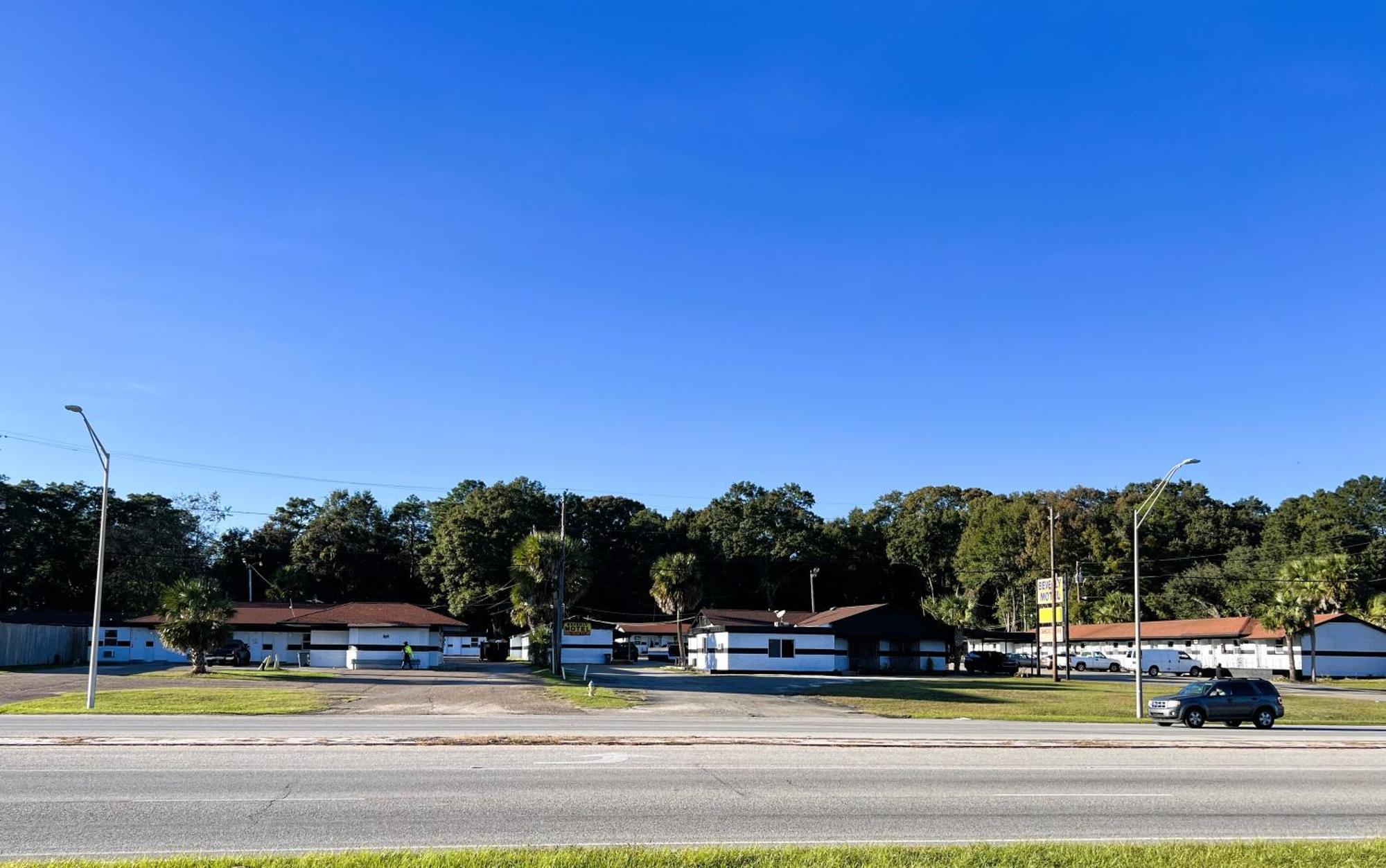 Beverly Motel Mobile Exterior photo